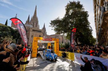 El Rallye Monte-Carlo Històric ha sortit de Barcelona